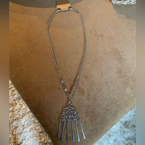 Elegant Silver Necklace